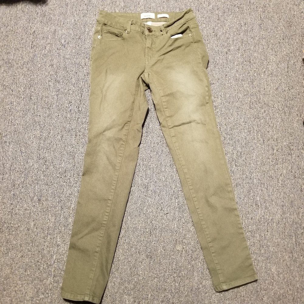 Womens Bongo skinny jeans size 2.
